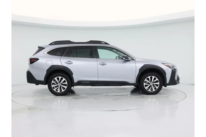 $27998 : Subaru Outback 2024 AWD Prem image 7
