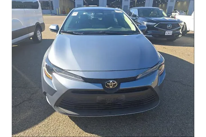$21995 : Toyota Corolla 2024 LE 4dr S image 3
