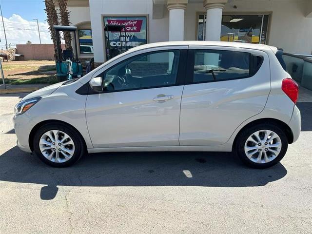 $17800 : Pre-Owned 2020 Spark 1LT Hatc image 9