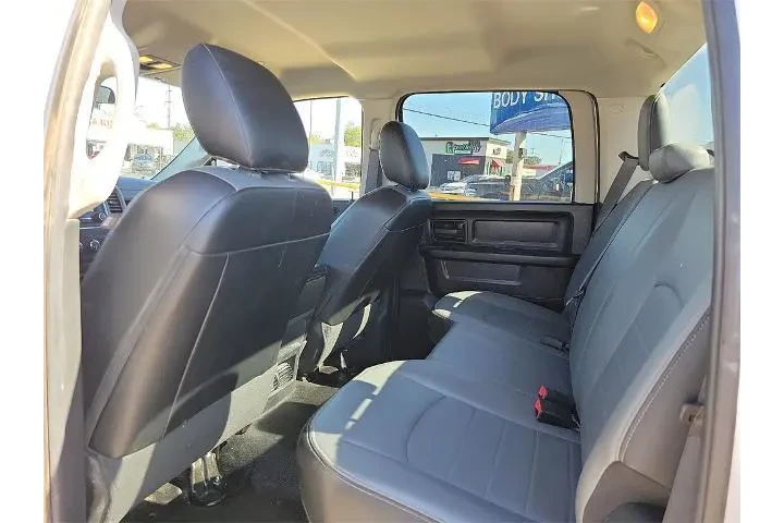 $24334 : Ram 1500 Classic 2022 4x4 Tr image 9