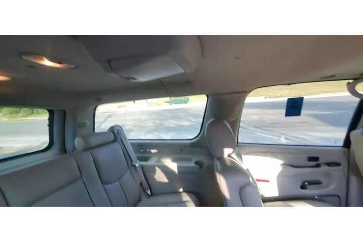 $3995 : 2005 CADILLAC ESCALADE ESV200 image 10