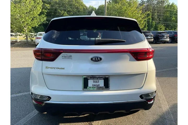$15485 : Kia Sportage 2021 LX 4dr SUV image 6