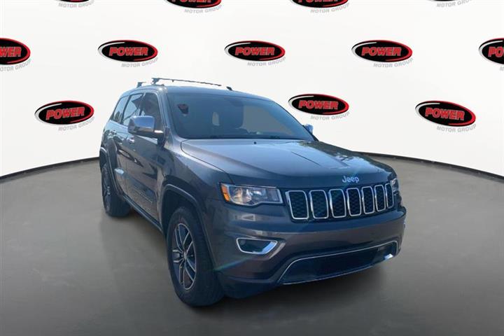 $20995 : Used 2018 Grand Cherokee Limi image 9