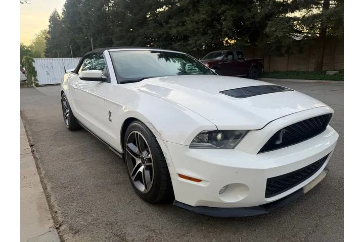 $30000 : Ford Shelby GT500 2010 2dr C image 7