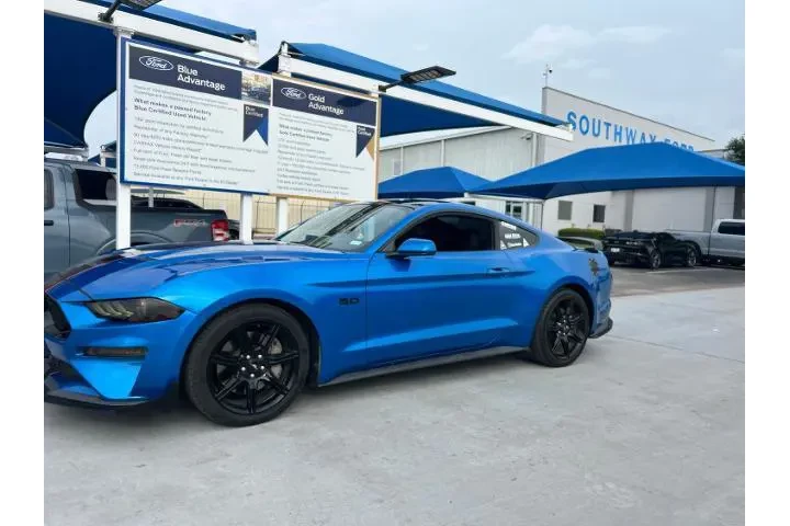 $30773 : Ford Mustang 2019 GT 2dr Fas image 2