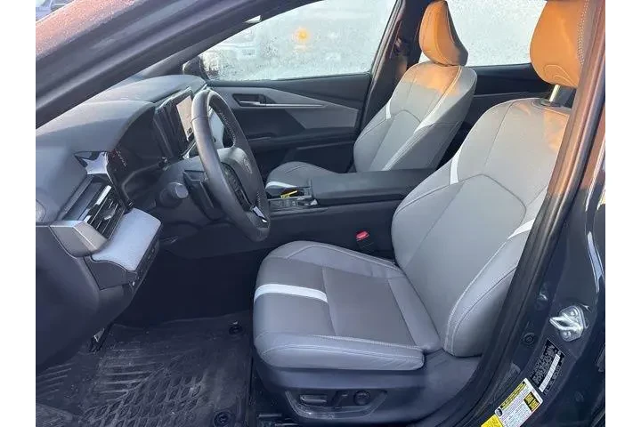 $30000 : Toyota Camry 2025 SE 4dr Sed image 10