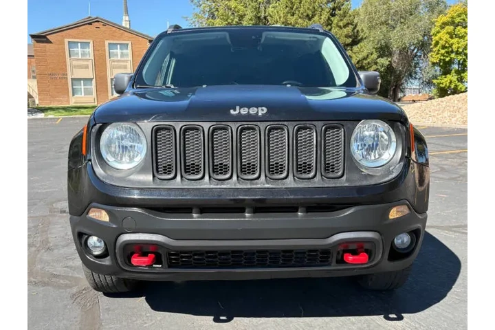 $9900 : 2017 Renegade Trailhawk image 7