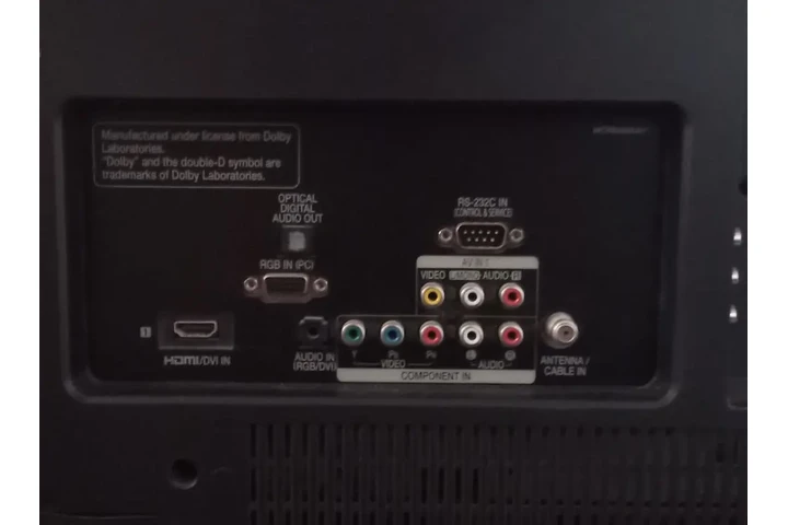 $2500 : Televisión LG 32 pulgadas image 4