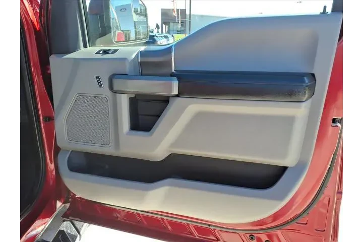 $25000 : Ford F-150 2019 4x4 XLT 4dr image 8