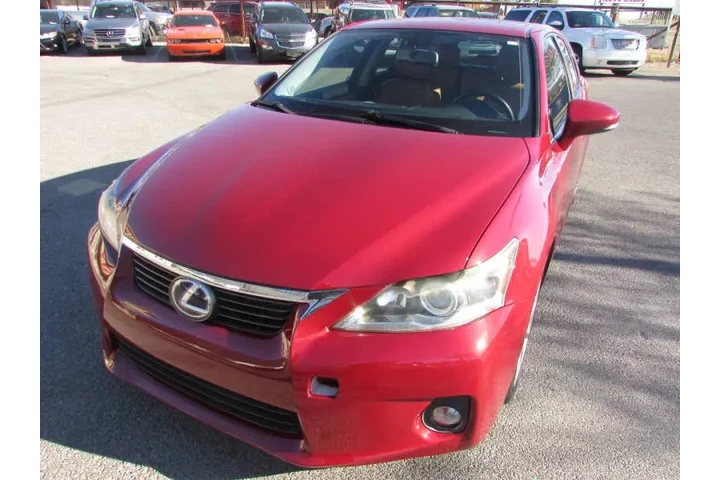 $10995 : 2012 CT 200h image 8