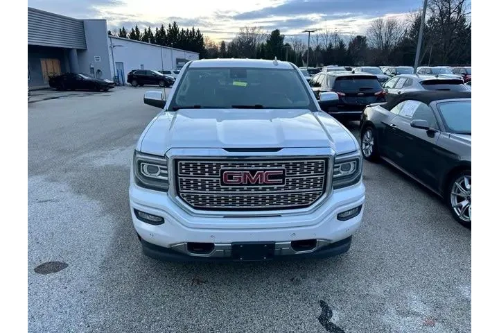 $25593 : GMC Sierra 1500 2017 4x4 Den image 3