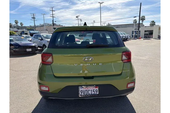 $16454 : Hyundai VENUE 2022 SE 4dr Cr image 6