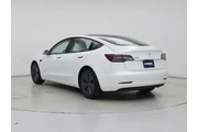 $27998 : Tesla Model 3 2022 4dr Sedan thumbnail
