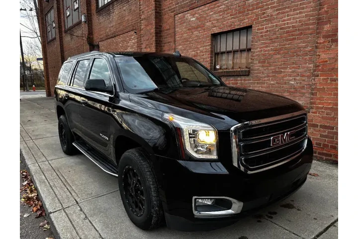 $20800 : 2018 GMC Yukon SLE image 10