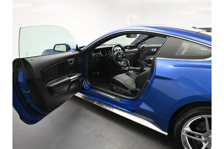 $39585 : Ford Mustang 2018 GT 2dr Fas image 9