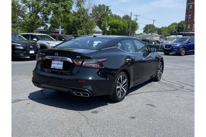 $22995 : Nissan Maxima 2023 3.5 SV 4d image 5