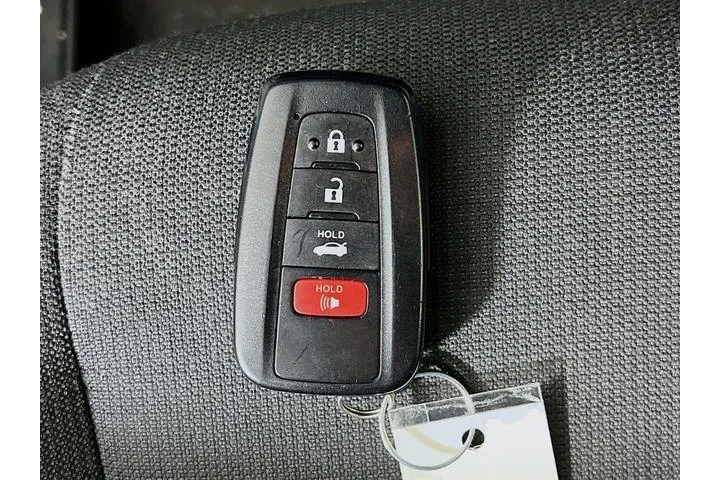 $13975 : Toyota Corolla Hybrid 2020 L image 10