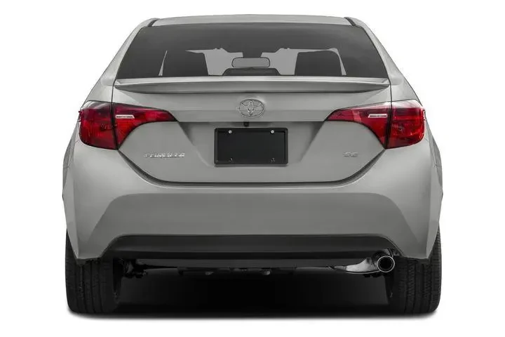$15925 : Toyota Corolla 2017 SE 4dr S image 5