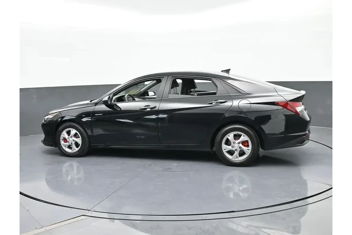 $13888 : Hyundai ELANTRA 2023 SE 4dr image 3