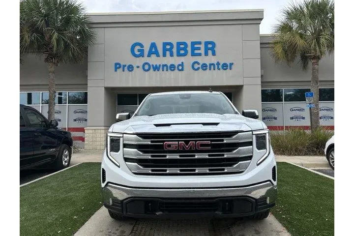 $35891 : GMC Sierra 1500 2023 4x4 SLE image 2