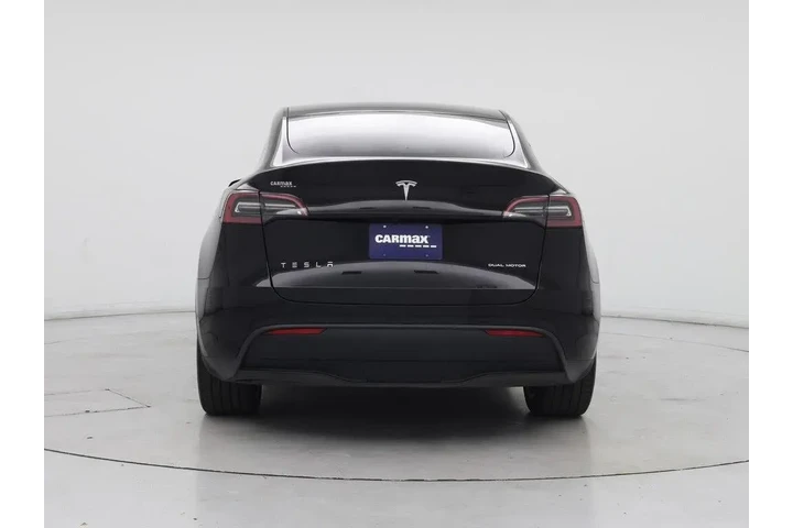 $32998 : Tesla Model Y 2023 AWD 4dr C image 6