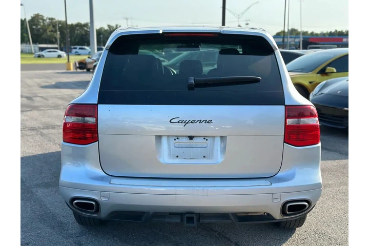 2009 PORSCHE CAYENNE SPORT UT image 10