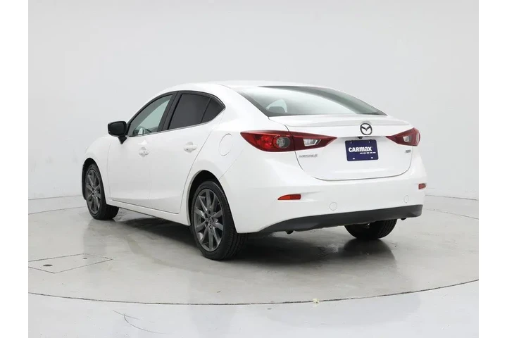$13998 : Mazda Mazda3 2018 Touring 4d image 2