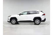 $28998 : Toyota RAV4 2024 LE 4dr SUV thumbnail