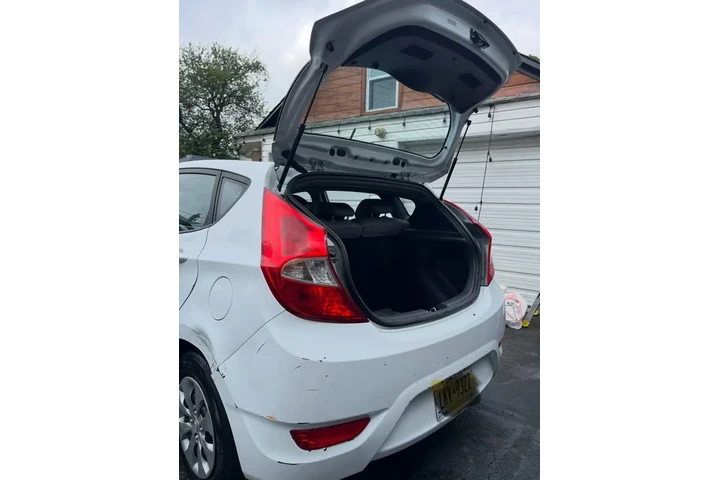 $3209 : HYUNDAI 2016. 3209 BLACO SEDAN image 5