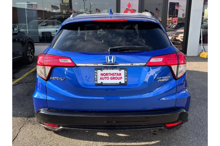 $17995 : Honda HR-V 2022 AWD Sport 4d image 5