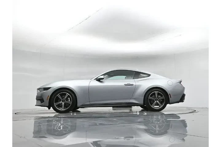 $33600 : Ford Mustang 2025 EcoBoost 2 image 8