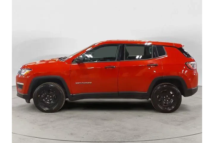 $15988 : Jeep Compass 2020 4x4 Sport image 2