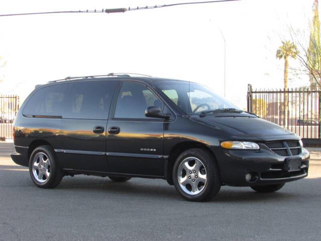 $4995 : 2000 Grand Caravan ES image 2