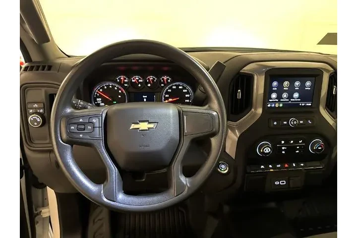 $28900 : Chevrolet Silverado 1500 202 image 5