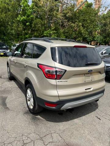 $11999 : 2017 Escape SE image 8