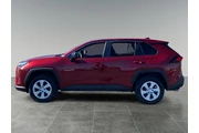 $33534 : Toyota RAV4 2025 AWD LE 4dr thumbnail