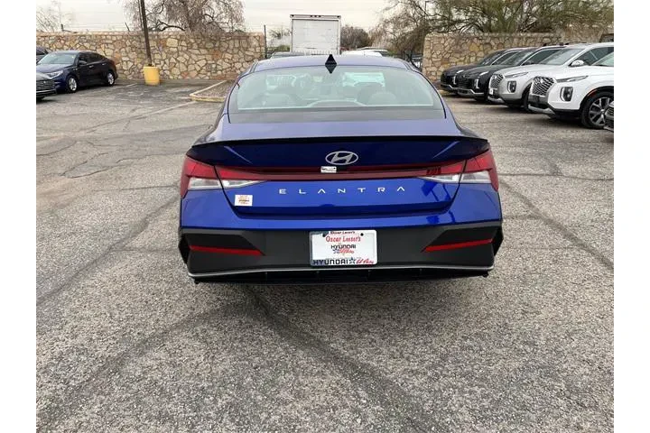 $27585 : Hyundai ELANTRA 2025 SEL Con image 7