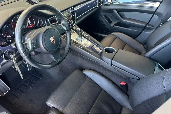$14995 : Porsche Panamera 2014 4dr Se image 9