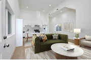 $3695 : FOR RENT 10909 MAIN ST 90061 thumbnail