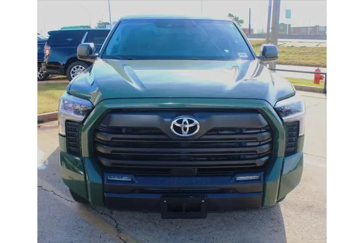 $38063 : Toyota Tundra 2022 4x2 SR5 4 image 4