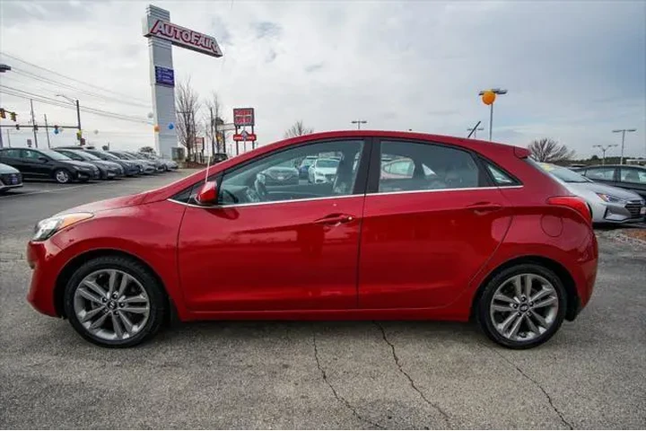 $9200 : Hyundai ELANTRA GT 2017 4dr image 6