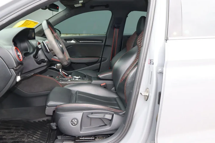 $42988 : 2018 RS 3 2.5 TFSI S Tronic image 7