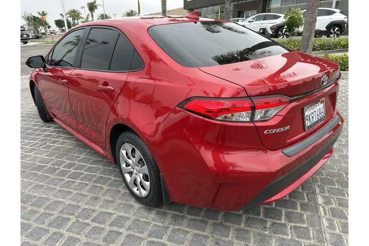 $17995 : Toyota Corolla 2021 LE 4dr S image 3