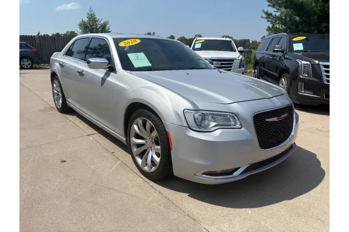 $13950 : 2020 300 Limited image 4