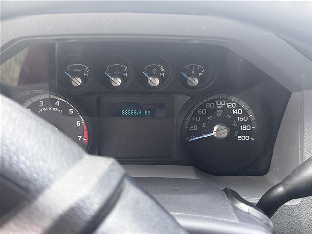 $18000 : Pickup ford F250XL image 2