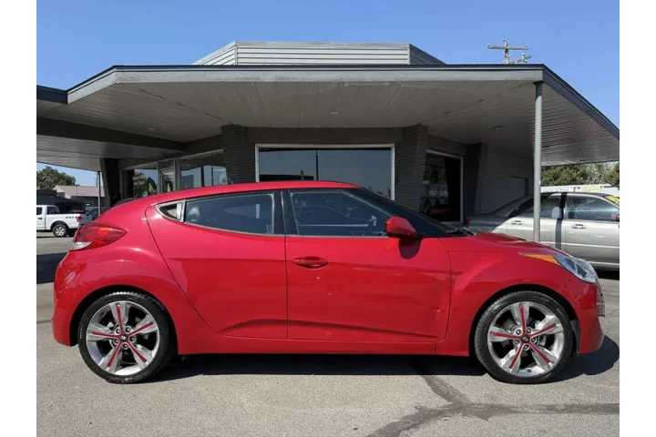 $9850 : 2016 Veloster image 7
