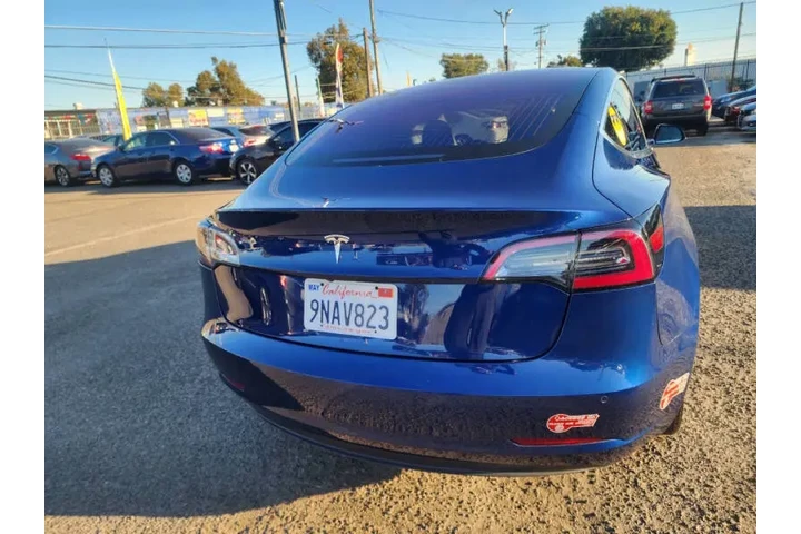 $21999 : 2018 Model 3 Long Range image 7