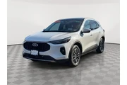 $35654 : Ford Escape Plug-In Hybrid 2 thumbnail