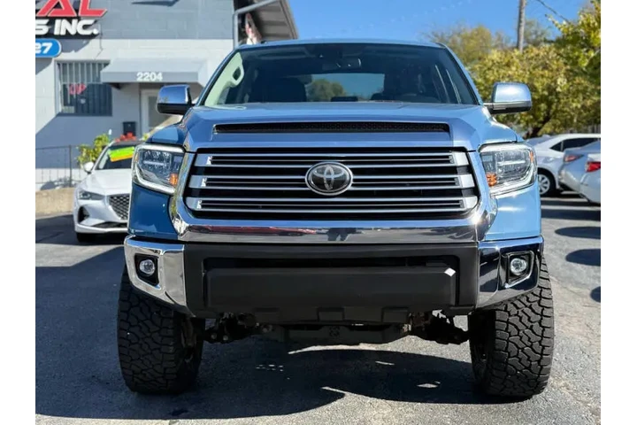 $27995 : 2019 Tundra Limited image 4