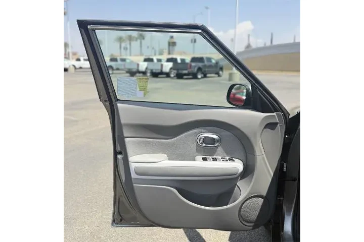 $9700 : Kia Soul EV 2019 4dr Crossov image 10